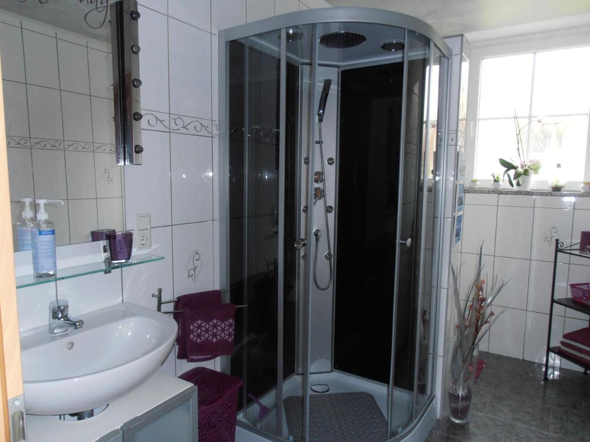 Schoene Moderne Wohnung Munden  ภายนอก รูปภาพ
